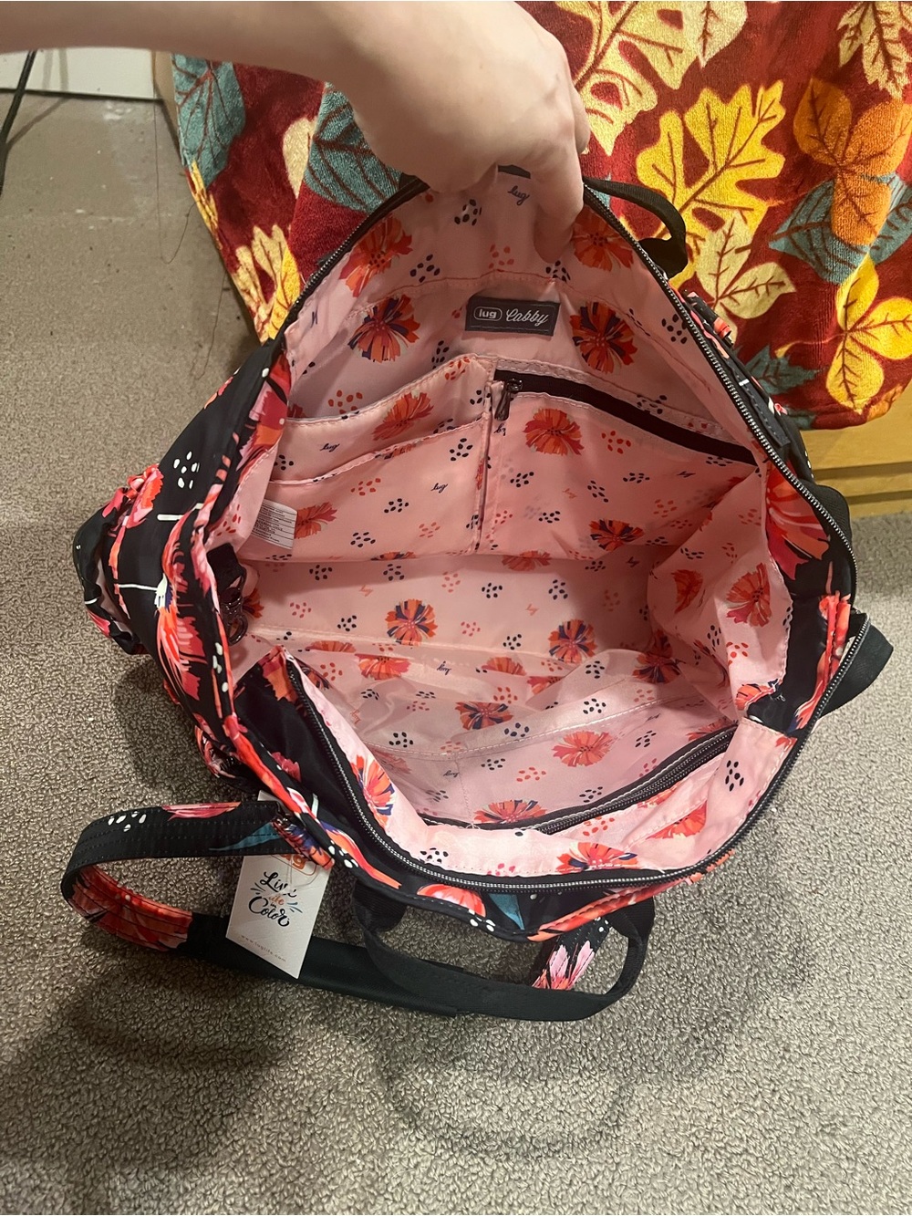 LUG Cabby SE Tote Bag- Pom Pom Floral Black NWT - Picture 7 of 8